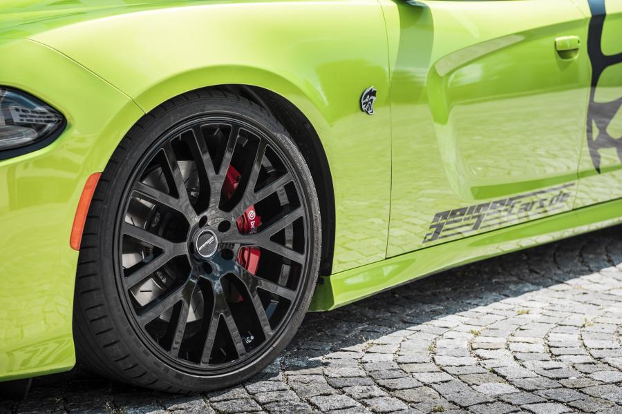 Детали экстерьера Dodge Charger SRT Hellcat by GeigerCars 2016 года  (фото 10 из 15)
